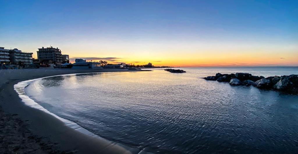Appartamento Vista Mare Misano Adriatico Zewnętrze zdjęcie